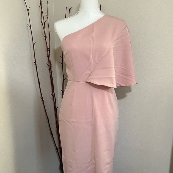 CBR Dresses & Skirts - CBR light pink one shoulder dress